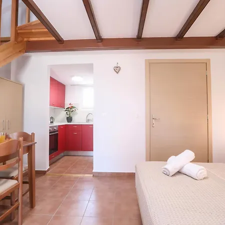 Fior Di Apartment Roda (Corfu)